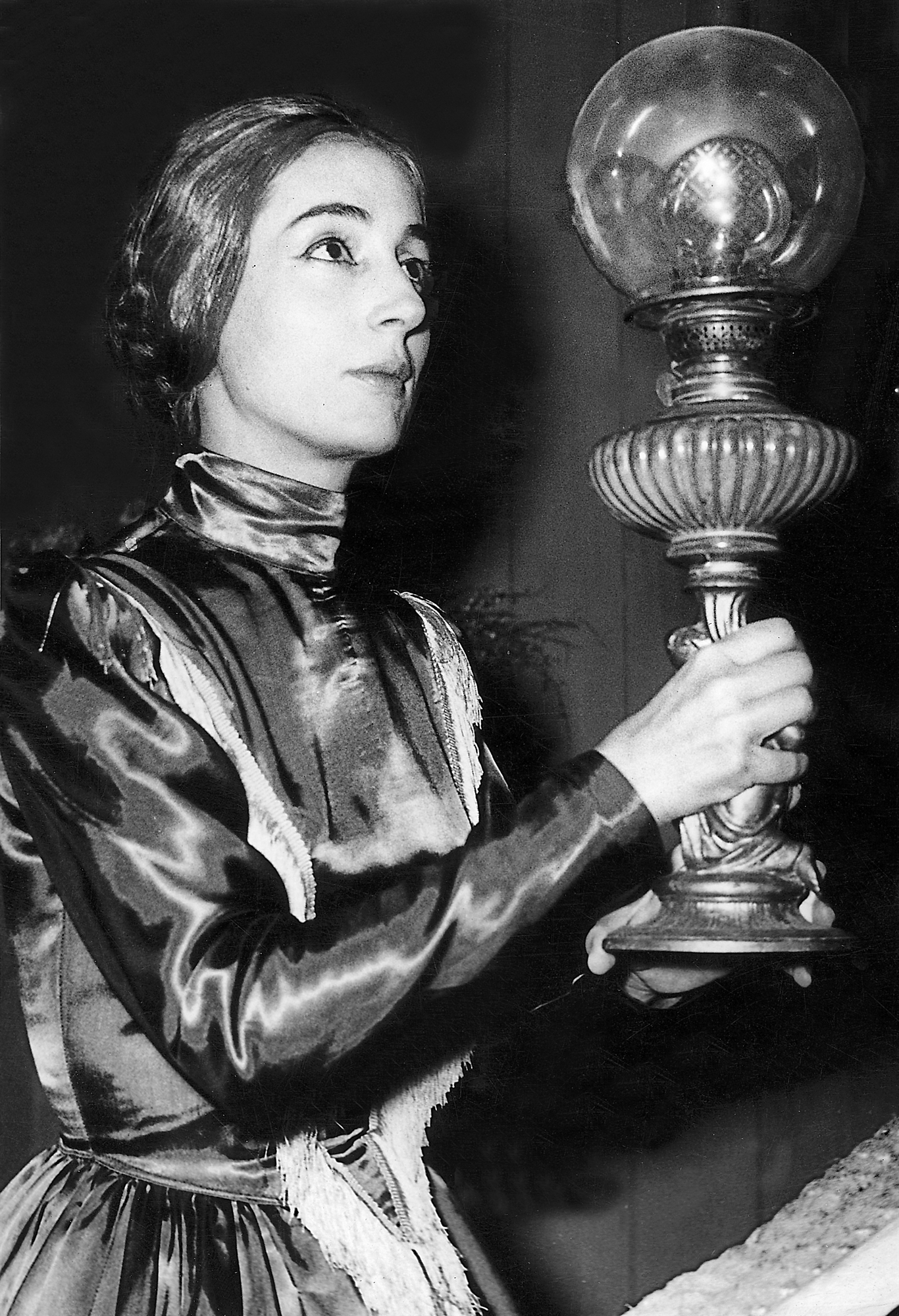 Γοητευτικό αερικό της ελληνικής θεατρικής σκηνής-4