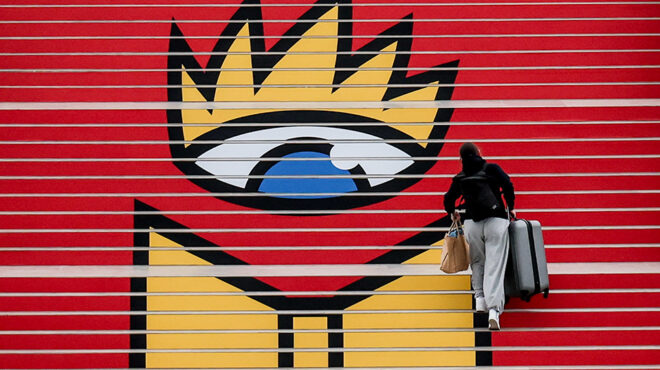 μια-έκθεση-και-πολλοί-φόνοι-563533075