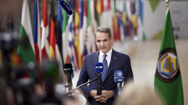 μητσοτάκης-χαιρετίζω-την-κατάθεση-τ-563523865