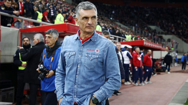 ο-μεντιλίμπαρ-ανανέωσε-με-τους-ερυθρ-563507263