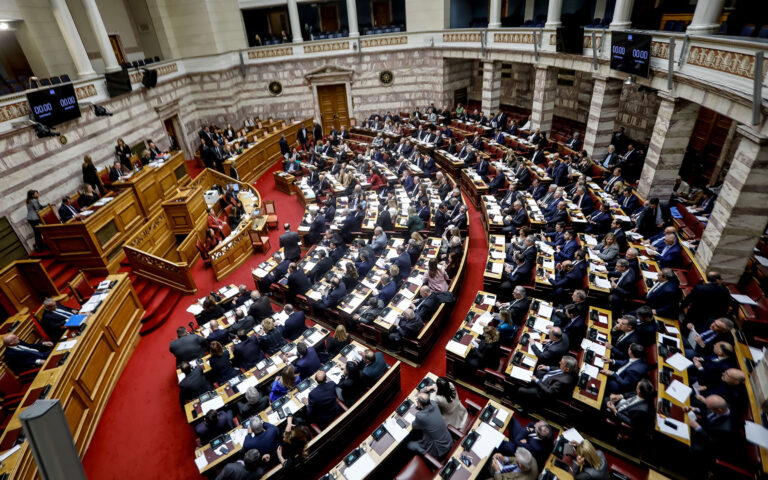 βουλή-live-η-τελευταία-ημέρα-συζήτησης-επ-563502994
