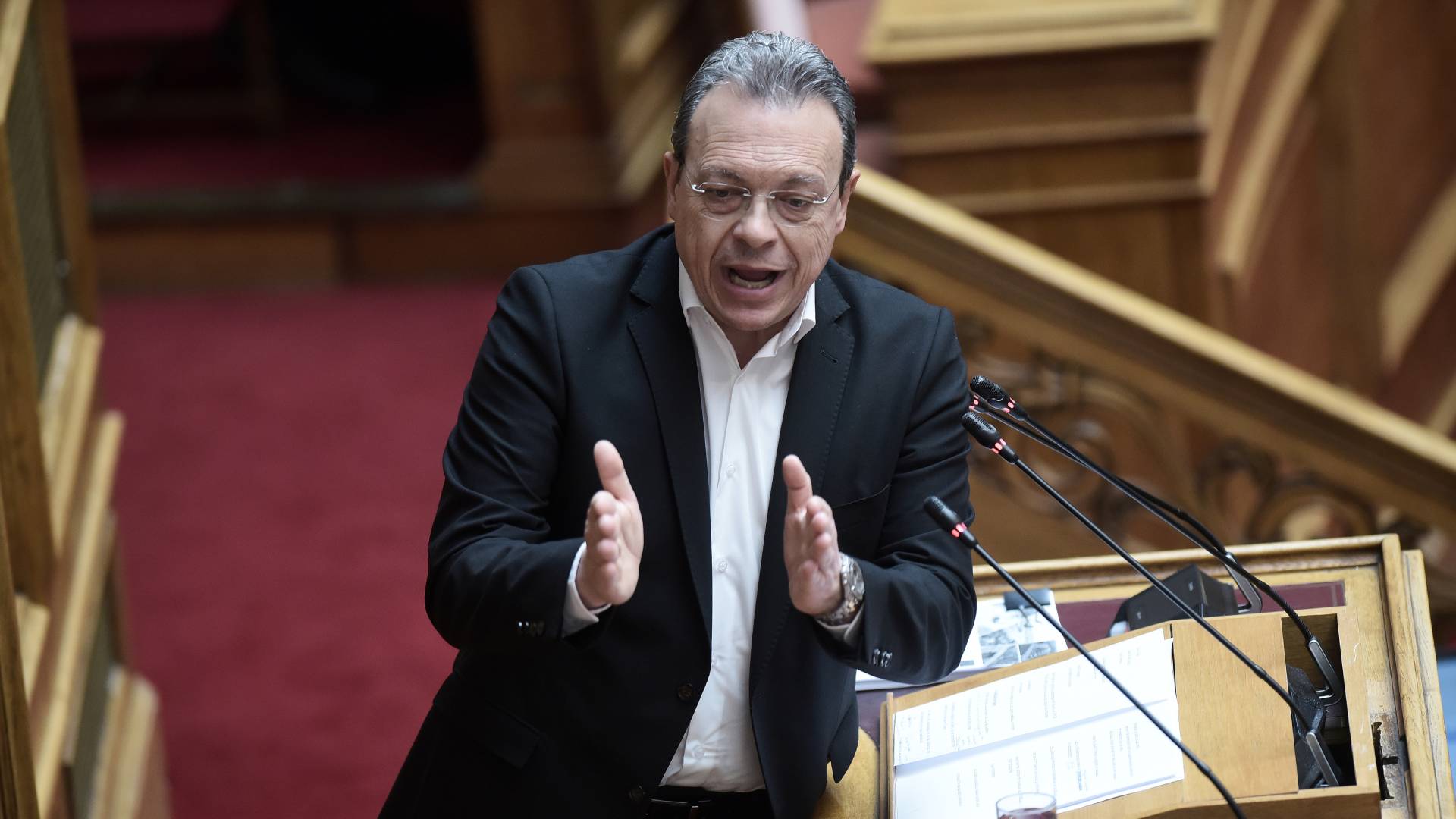 Συμφωνίες και ασυμφωνίες στα απόνερα της μομφής-3