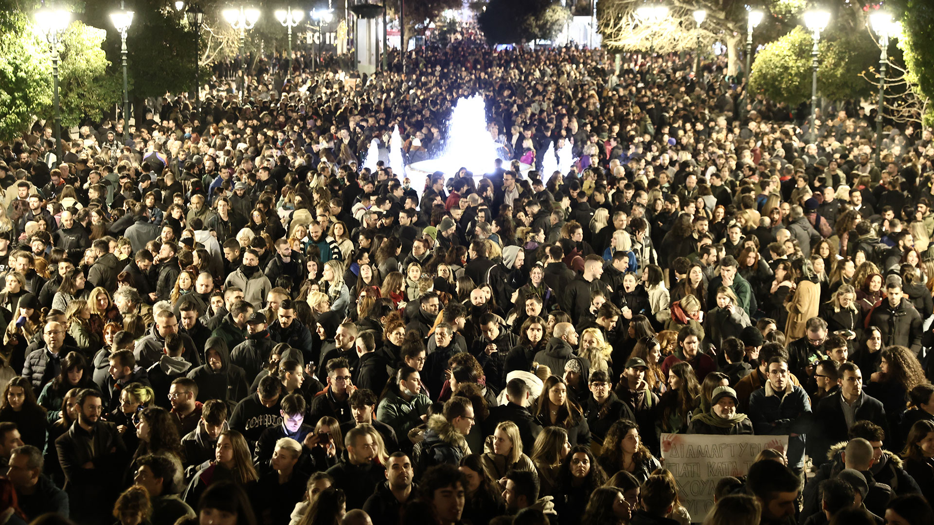 Συλλαλητήριο για τα Τέμπη στο Σύνταγμα-2