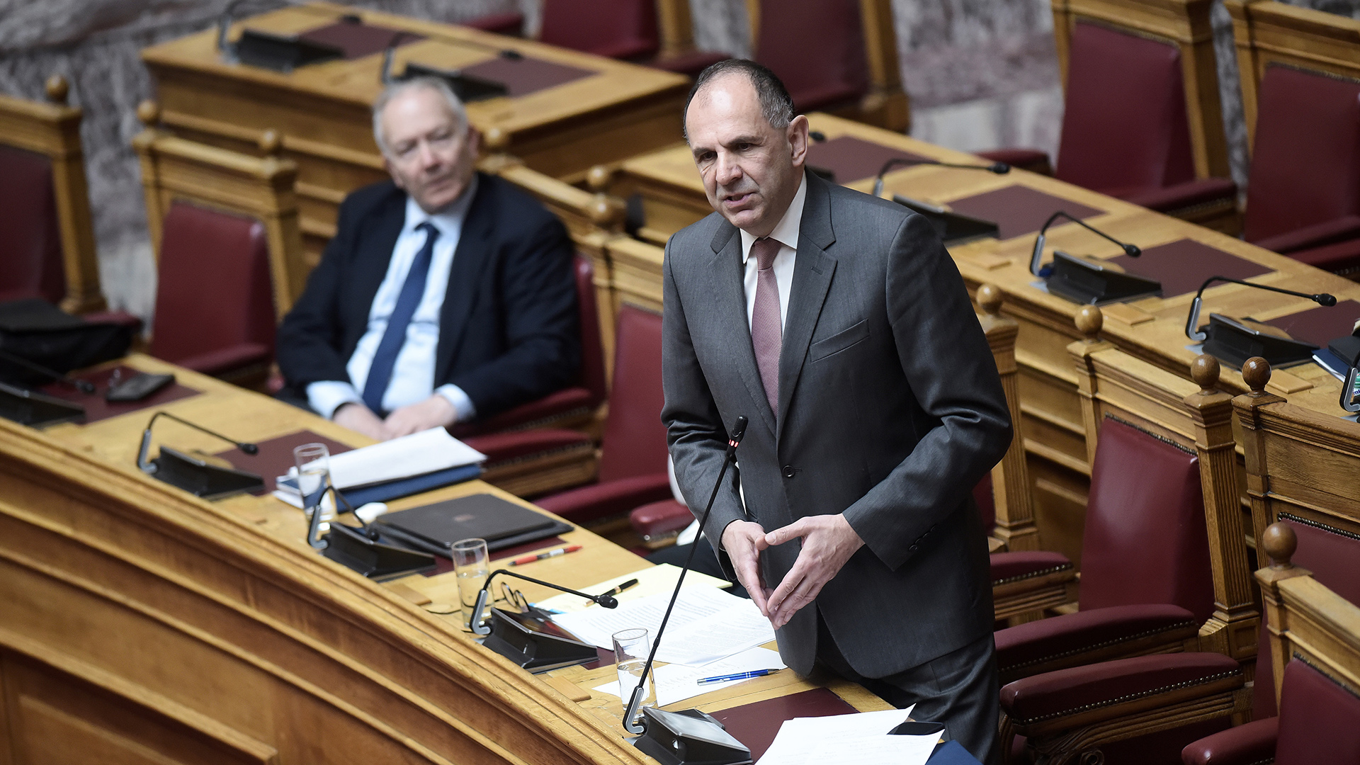 Τέμπη: Κόντρα για το email Τριαντόπουλου – Τι απαντά το Μαξίμου-4