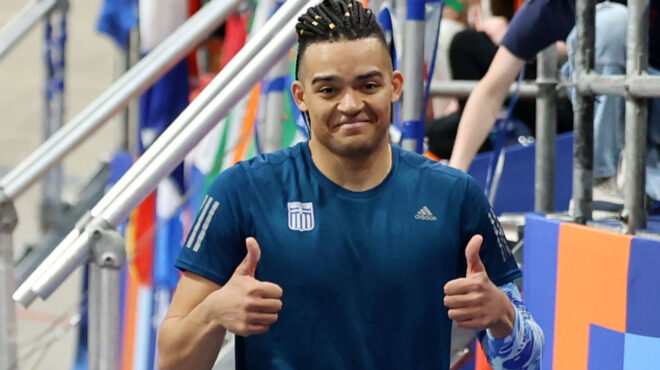 εμμανουήλ-καραλής-χρυσό-στον-χειρότ-563507311