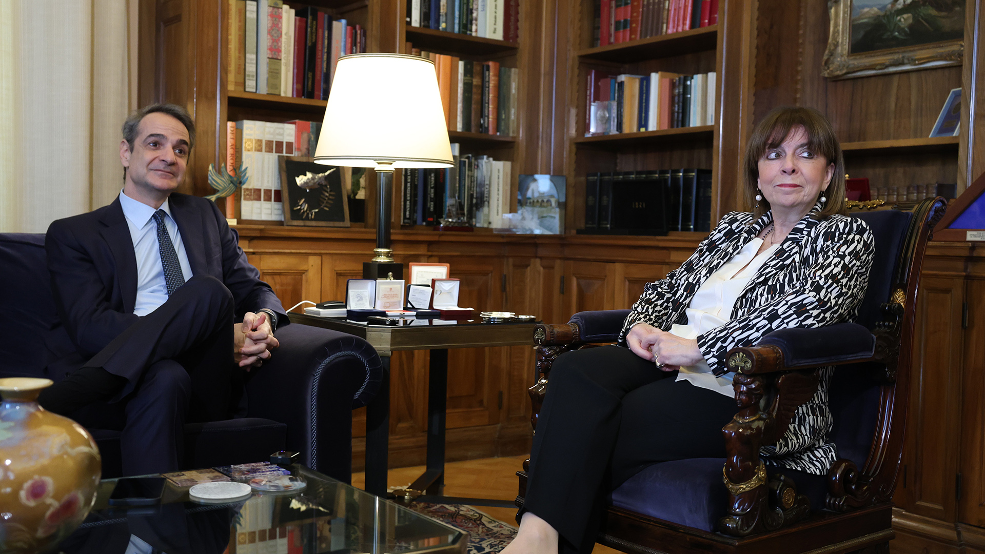 Τελευταία συνάντηση Μητσοτάκη – Σακελλαροπούλου: «Διακριτό το αποτύπωμά σας»-2