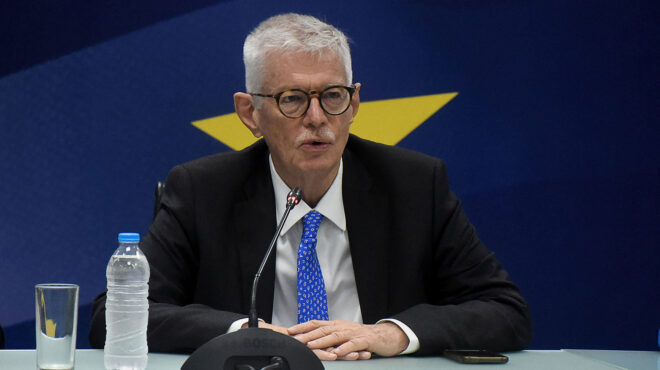 παραιτήθηκε-ο-αρίστος-δοξιάδης-563517880