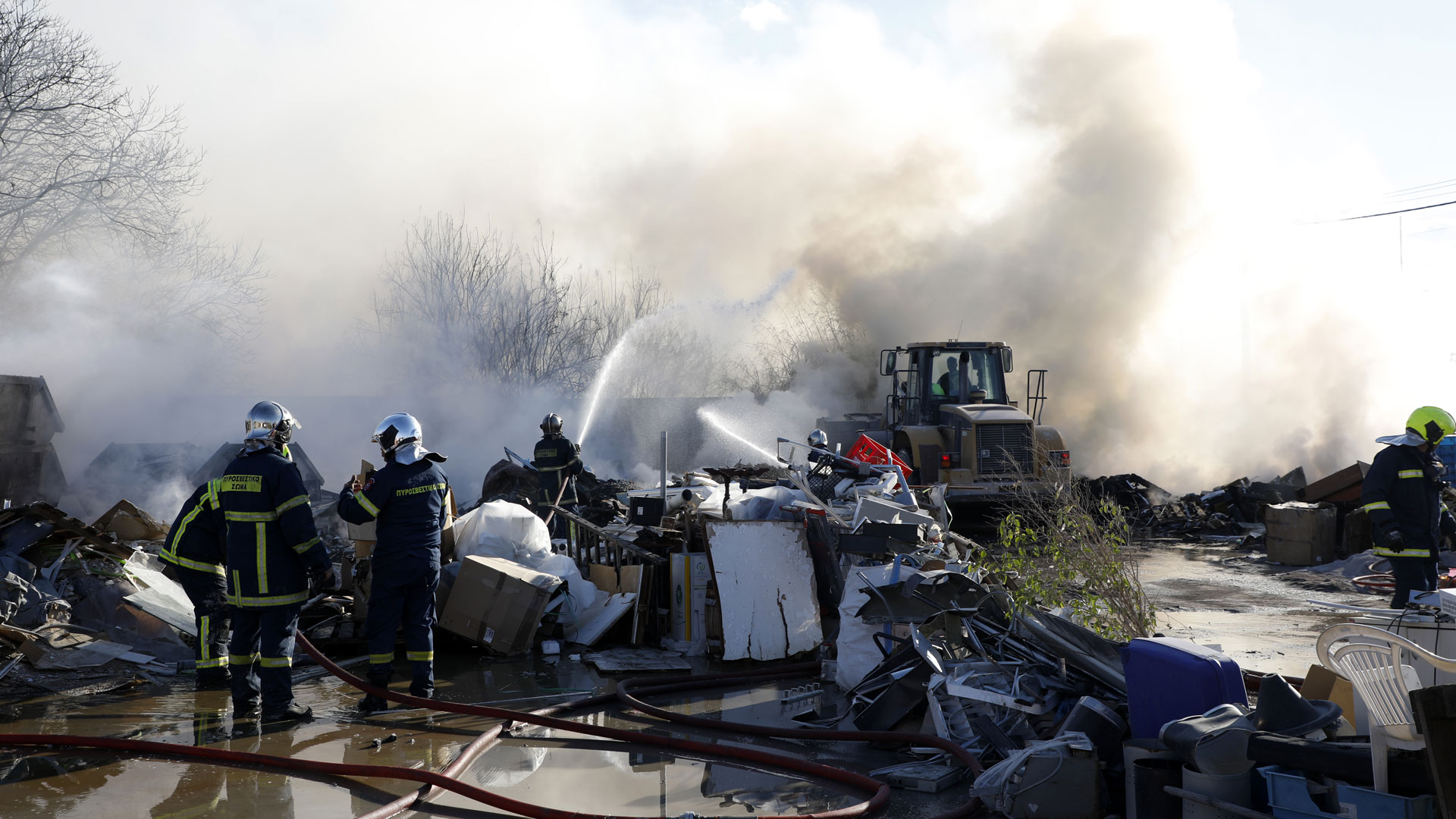 Πυρκαγιά στον Ταύρο: Βελτιωμένη η κατάσταση – Εικόνες από το σημείο-7