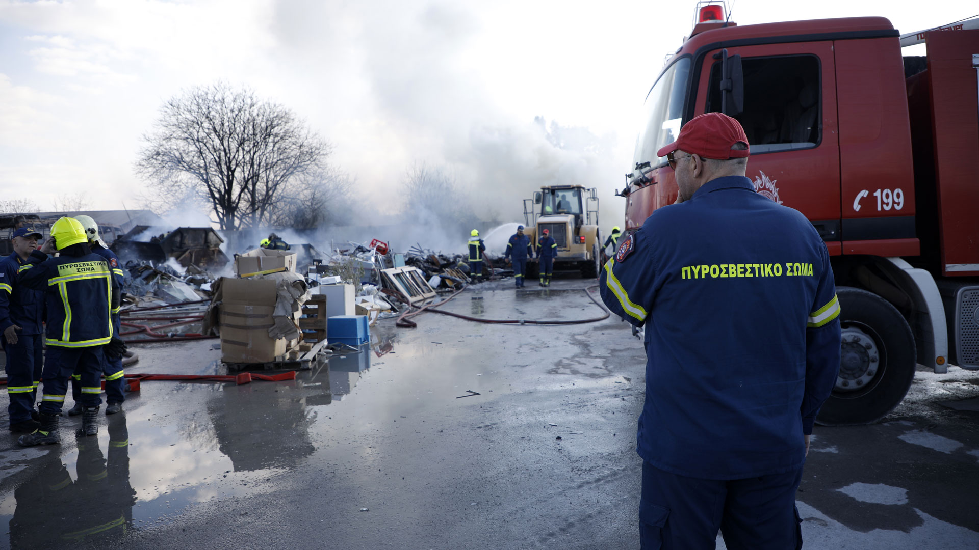 Πυρκαγιά στον Ταύρο: Βελτιωμένη η κατάσταση – Εικόνες από το σημείο-9