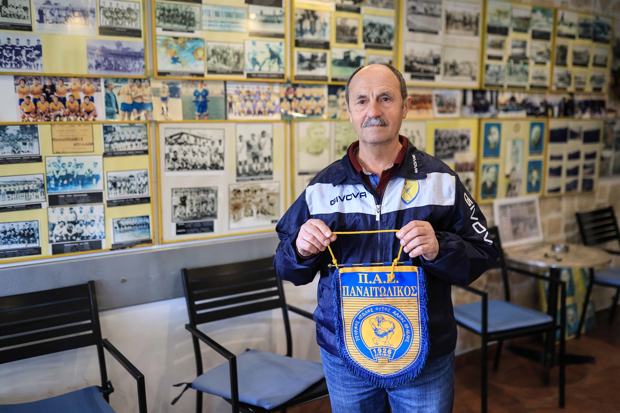 Αγρίνιο: Μένει μόνο η ηχώ της παλιάς καπναποθήκης-10