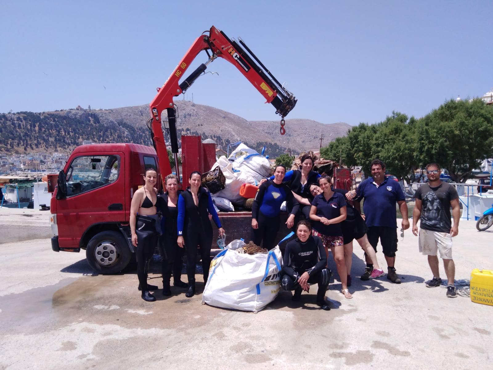 Οι «Κόρες της Καλύμνου» που καθαρίζουν τους ελληνικούς βυθούς-2