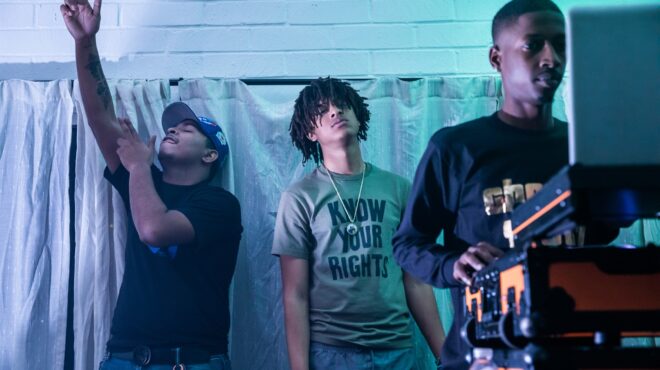 στα-μυστικά-των-εφήβων-563531596