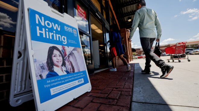 μικρή-άνοδος-της-ανεργίας-στις-ηπα-τον-563505385