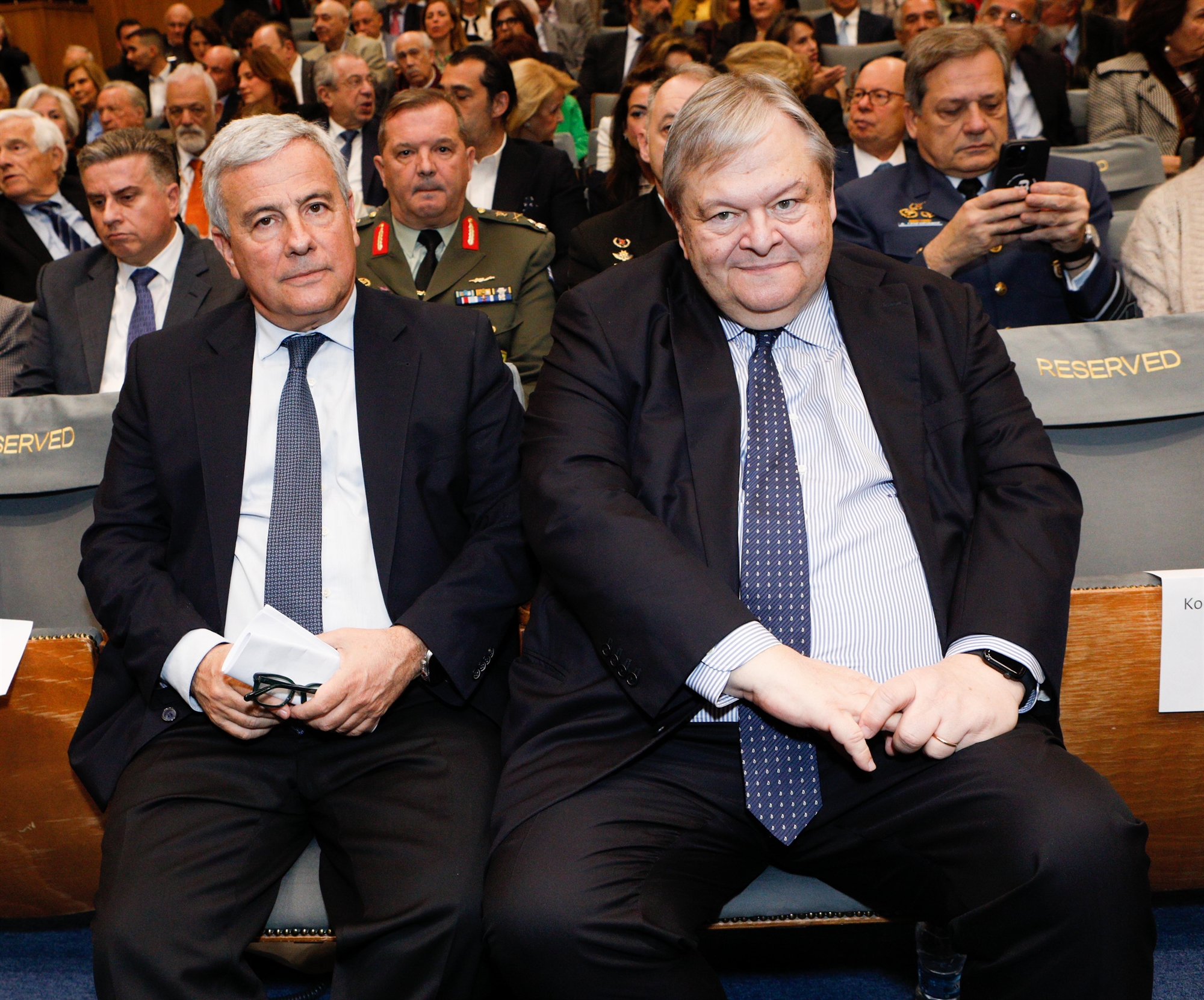 Ενα αυτοβιογραφικό βιβλίο για την ελληνική ναυτοσύνη από τον Σίμο Παληό-1