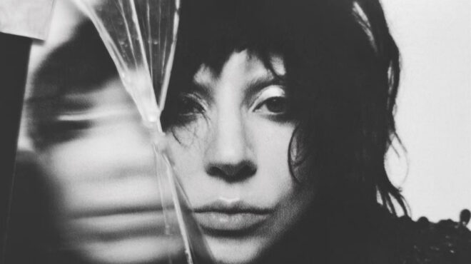 η-lady-gaga-επιστρέφει-στο-γνώριμο-563506528