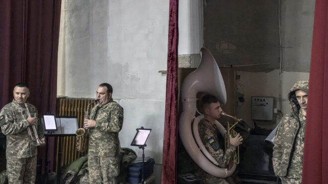 πρέπει-η-ελλάδα-να-διαλέξει-μεταξύ-ηπα-563505628