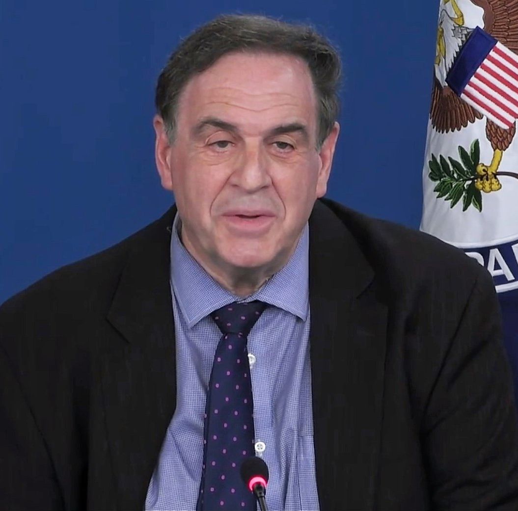 Ο τυφώνας Τραμπ χτυπάει και τις ΗΠΑ-1