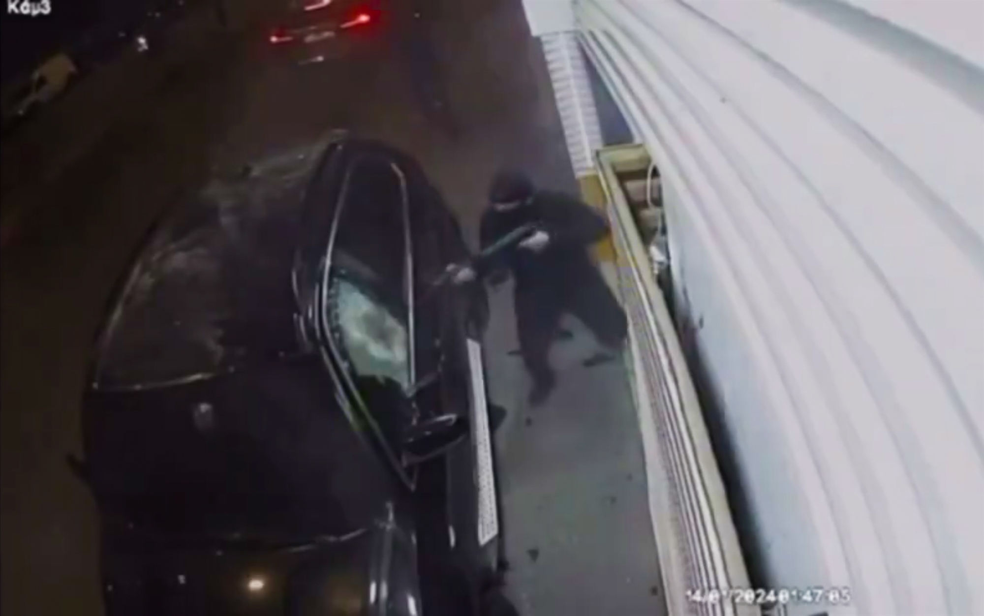 Οι βόμβες κατά παραγγελία και ο «πόλεμος» για τη Μύκονο-1