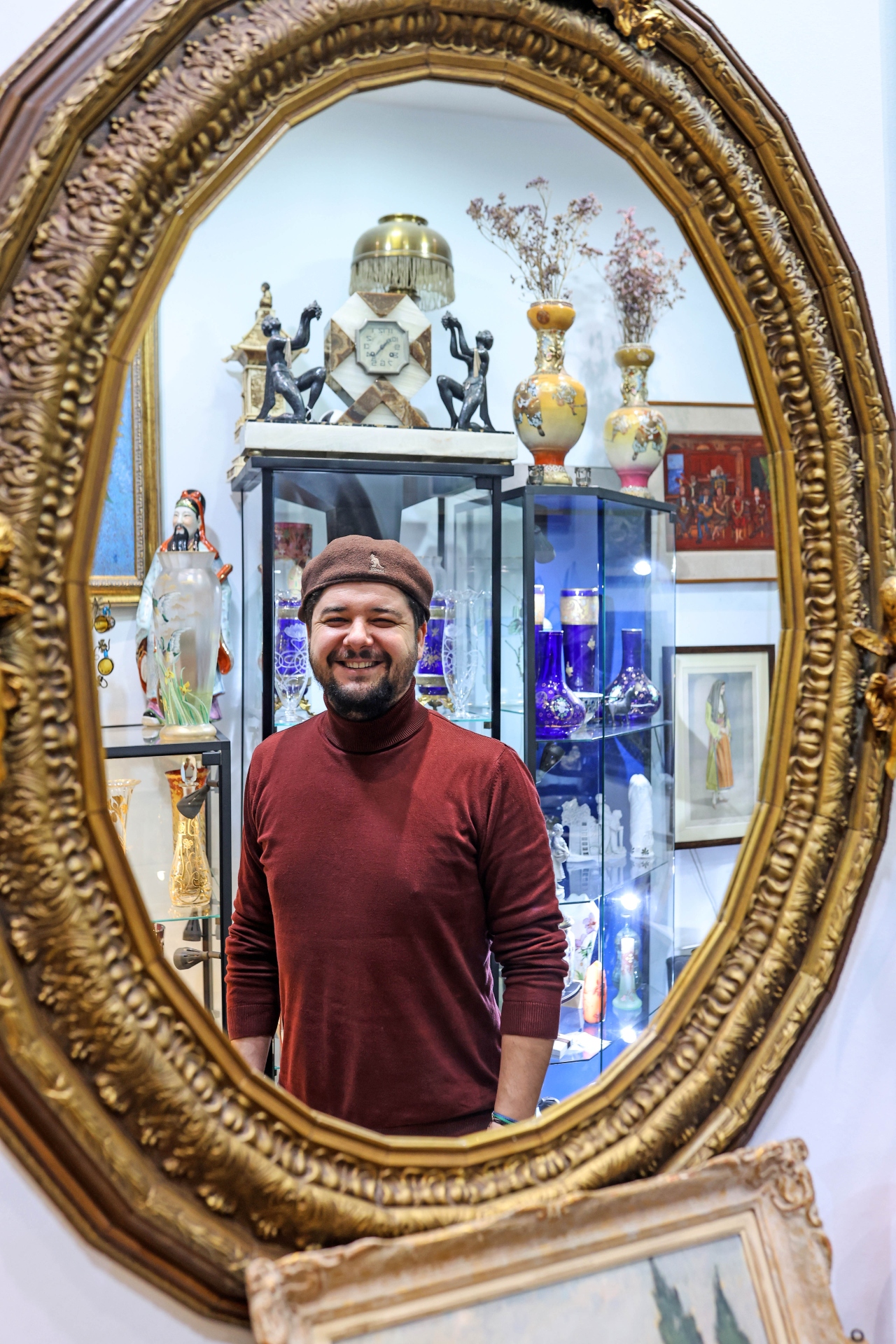 Στοά Ορφανίδου: Ενας μικρός ναός των μπλου τζιν και των συλλεκτών-13