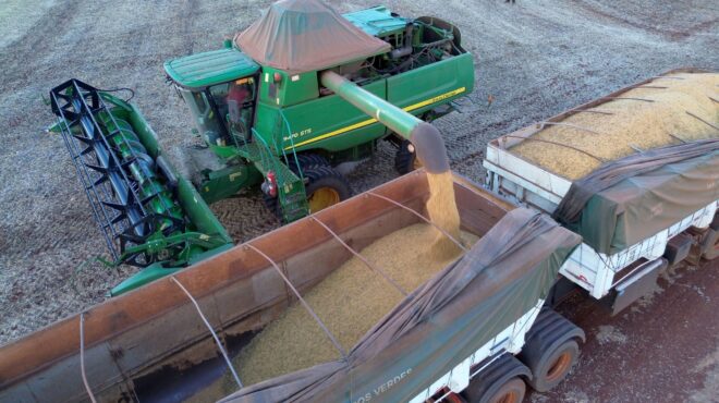 σε-ισχύ-νέοι-δασμοί-της-κίνας-σε-αμερικ-563509006