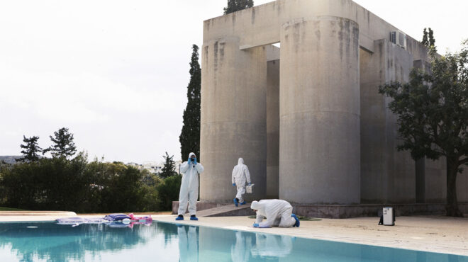 στη-σκηνή-του-εγκλήματος-563499217