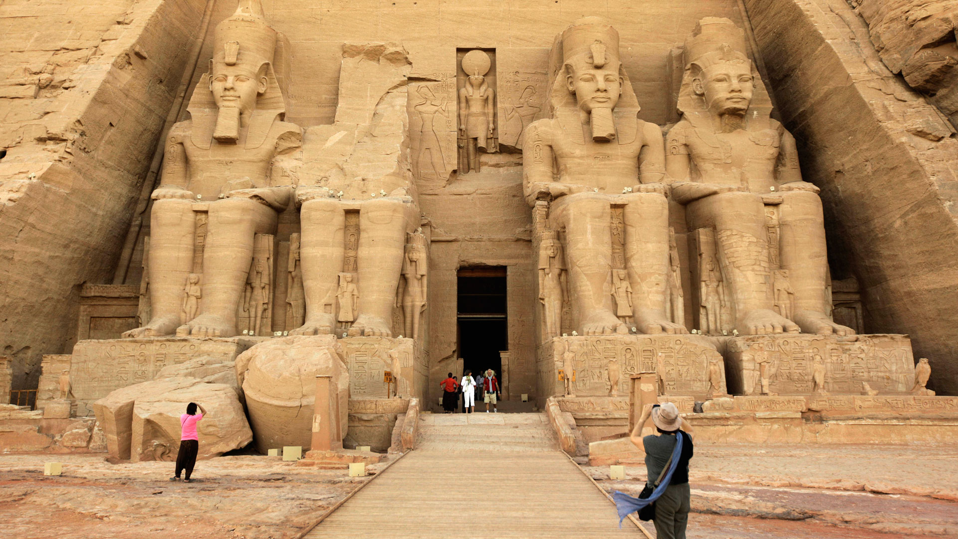 Powerslave: Η κορυφή των… «πενηντάρηδων» Iron Maiden-2