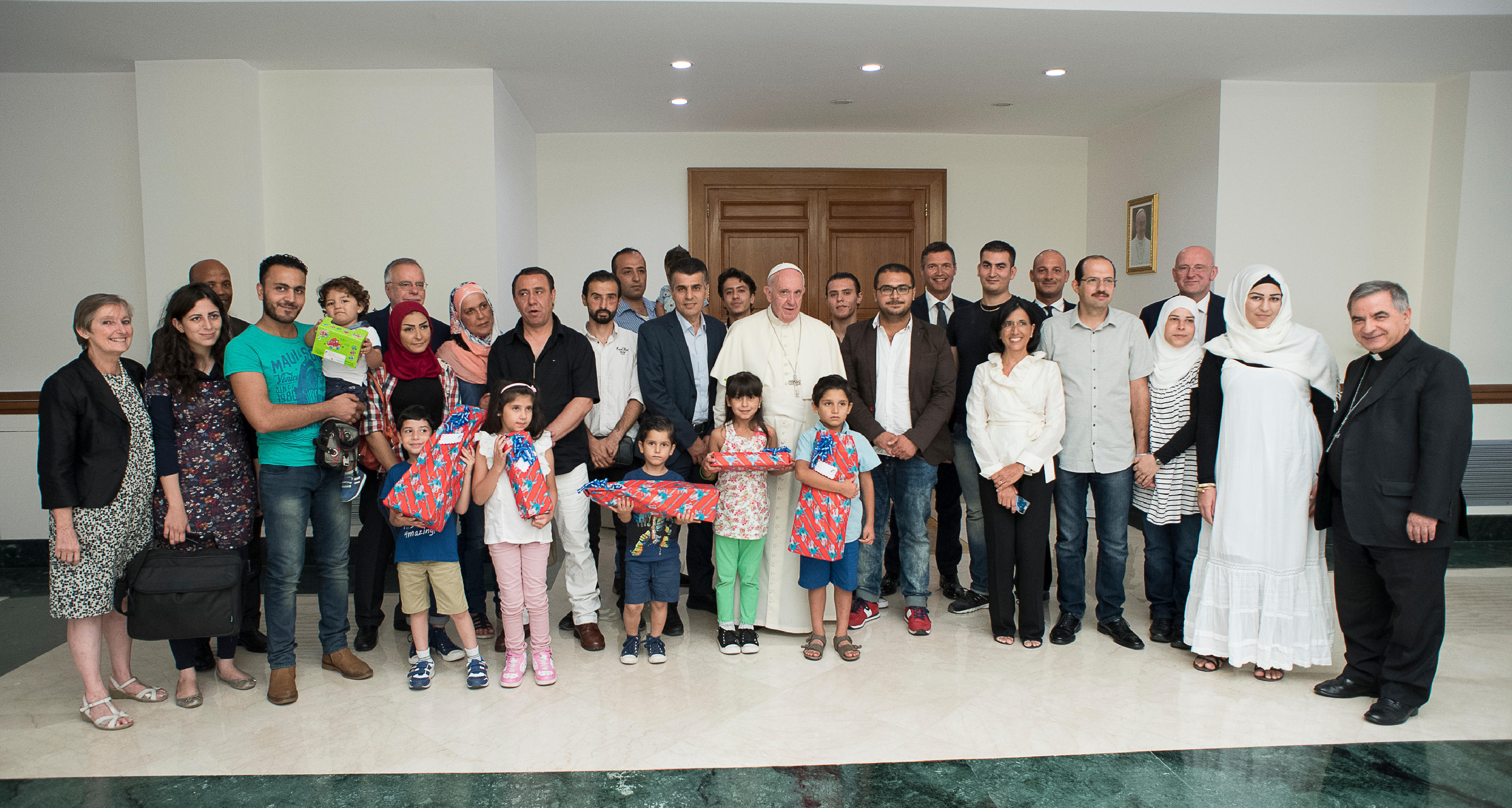 Ο Πάπας που έσπασε πρωτόκολλα και παραδόσεις-7