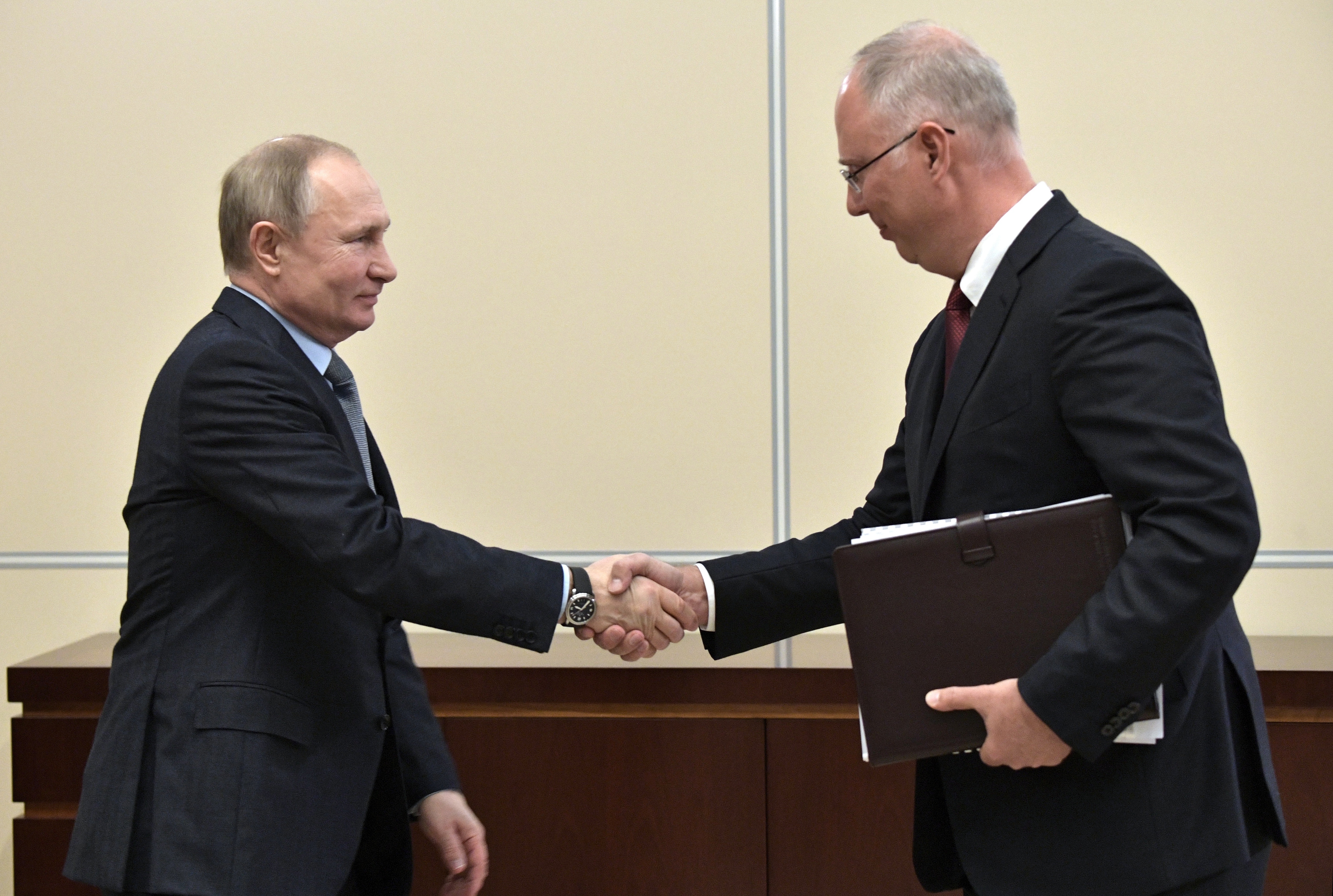 Κίριλ Ντμιτρίεφ: Ο ειδικός απεσταλμένος του Πούτιν στις επαφές με τις ΗΠΑ-2