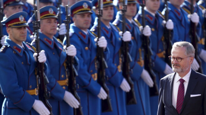 τσεχία-προχωρά-σε-αύξηση-των-αμυντικώ-563499736