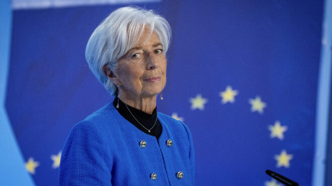 λαγκάρντ-κίνδυνος-υποτίμησης-του-ευρ-563501893