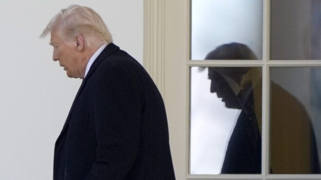 μπερδεμένοι-οι-οικονομικοί-σύμβουλο-563511565