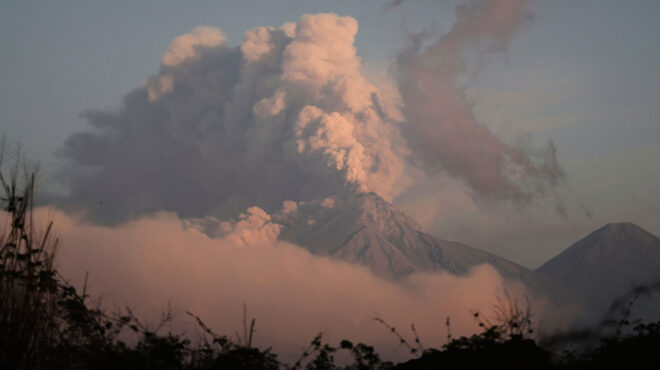 γουατεμάλα-εξερράγη-το-ηφαίστειο-τη-563508286