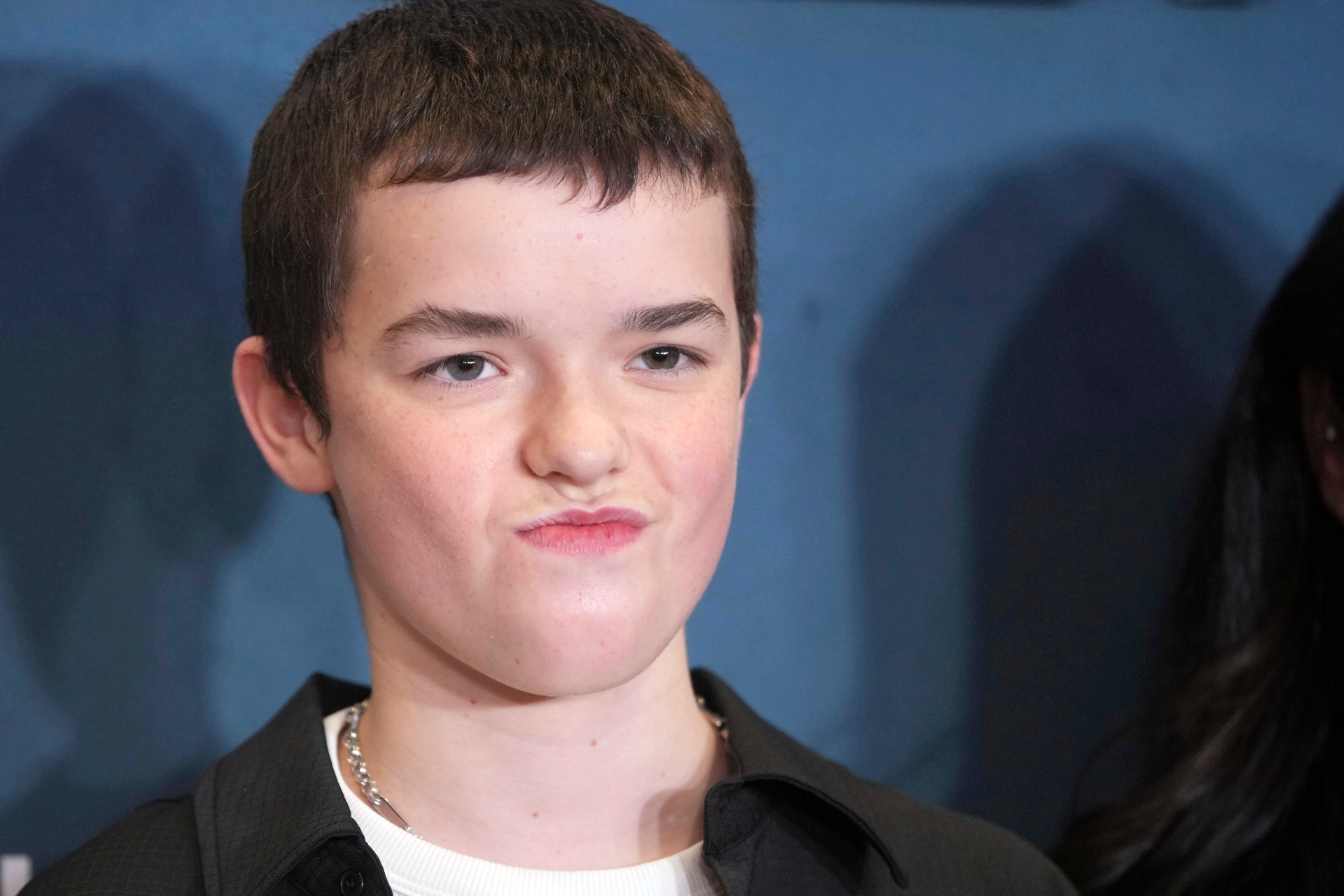 «Adolescence»: Τι χρώμα καρδούλα αξίζει ο Οουεν Κούπερ;-3