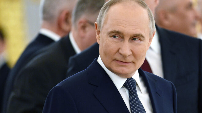 συνομιλίες-τραμπ-πούτιν-στο-τραπέζ-563518636