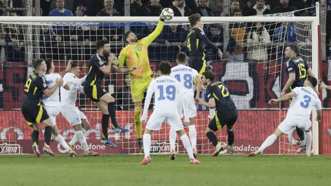 ταμπλό-και-γκολ-ελλάς-μπορείς-να-προκρ-563530516