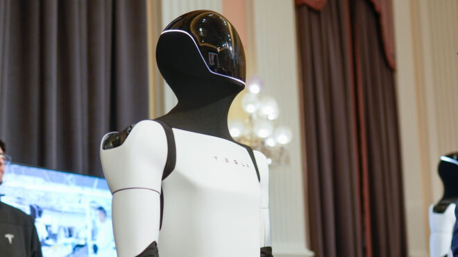 mάχη-για-την-ανάπτυξη-ανθρωποειδών-ρομ-563536279