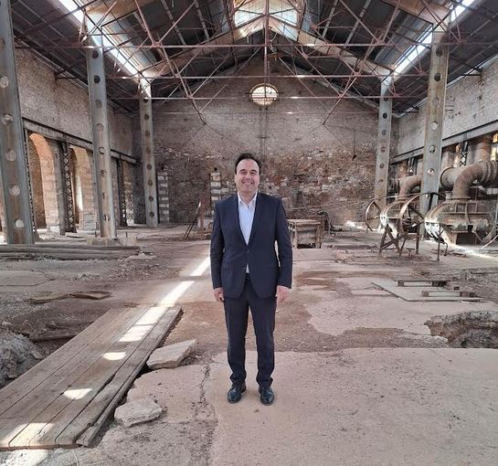 «Δαίδαλος»: Μία γυάλινη τριήρης θα στεγάζει το μέλλον της ΑΙ-5