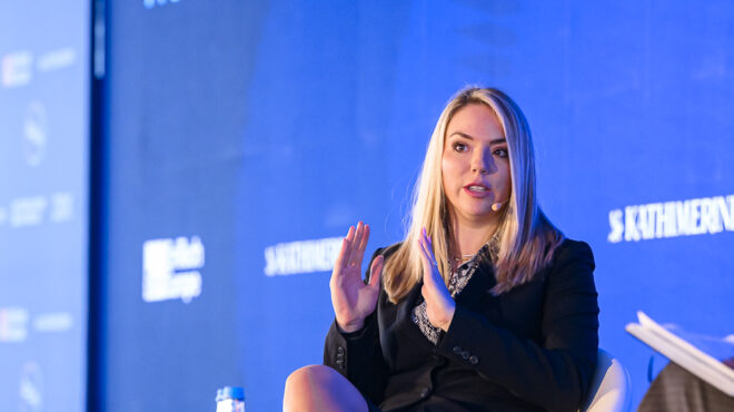 συνέδριο-emtech-europe-στην-αιχμή-των-τεχνολογικ-563499193