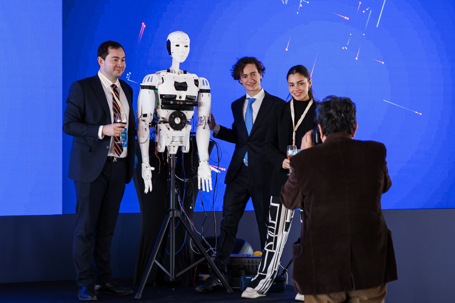 Ανδριανός Μπότσιος (Dynamic Innovation): Από το Μαύρο Κουτί της Τεχνητής Νοημοσύνης στη «Niki»-2