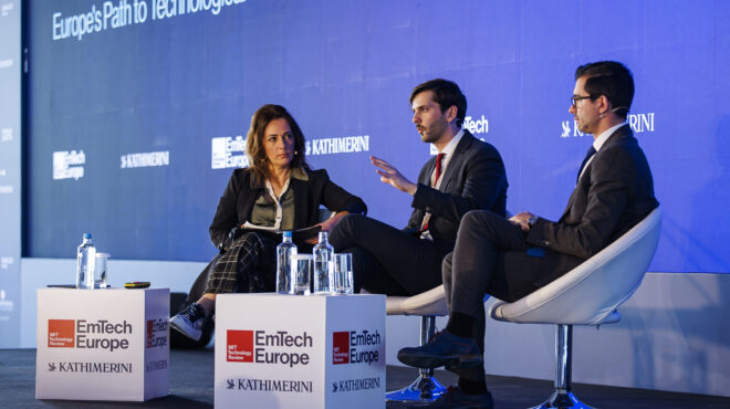 συνέδριο-emtech-europe-στην-αιχμή-των-τεχνολογικ-563499616