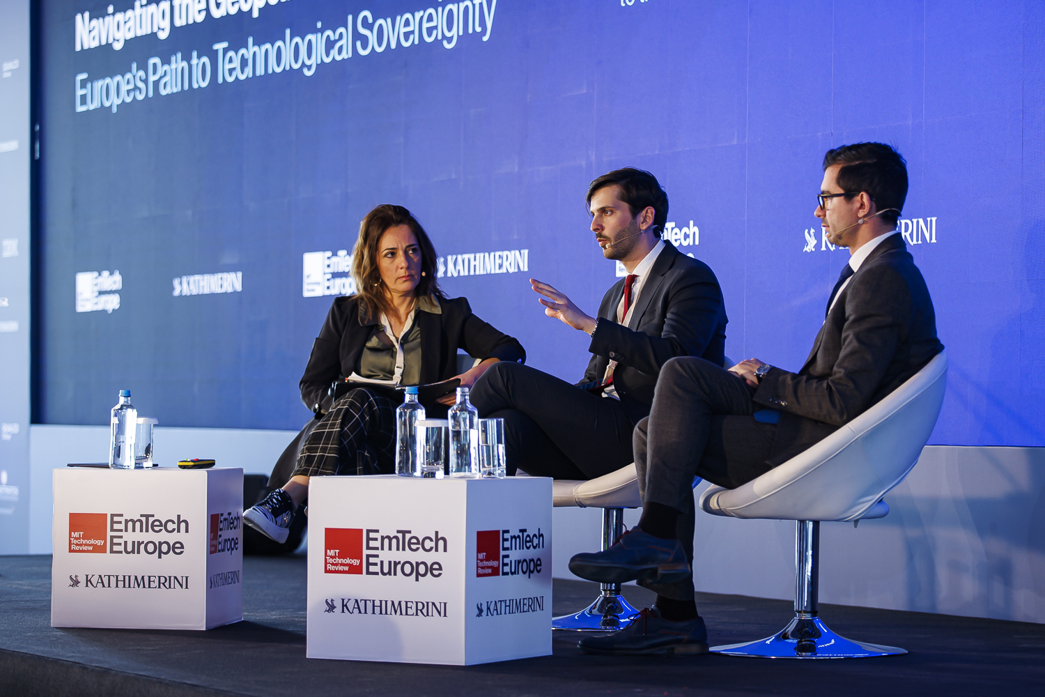 γεωπολιτική-και-ai-ο-δρόμος-της-ευρώπης-563499616