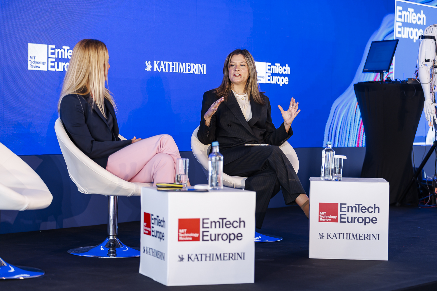 Αρτεμις Σίφορντ (ElevenLabs): Αν νομίζετε ότι η ζωή σας έχει ήδη αλλάξει λόγω της Τεχνητής Νοημοσύνης, περιμένετε λίγο ακόμα-2