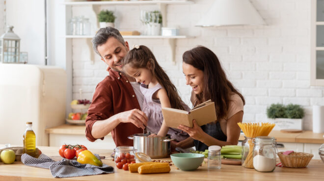 αγκαλιάζοντας-έμπρακτα-την-αναδοχή-563520469