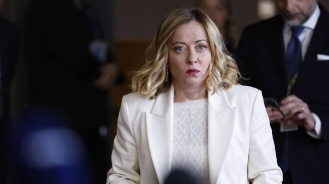 ιταλία-απαγορεύονται-τα-ουδέτερα-σύμ-563526766