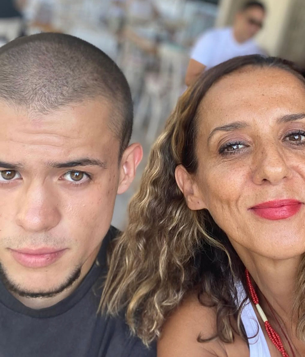 Βρήκαν μια αγκαλιά όταν άδειασε η δική τους-2