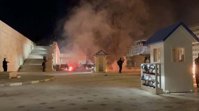 τέμπη-επεισόδια-στο-σύνταγμα-mολότο-563504698