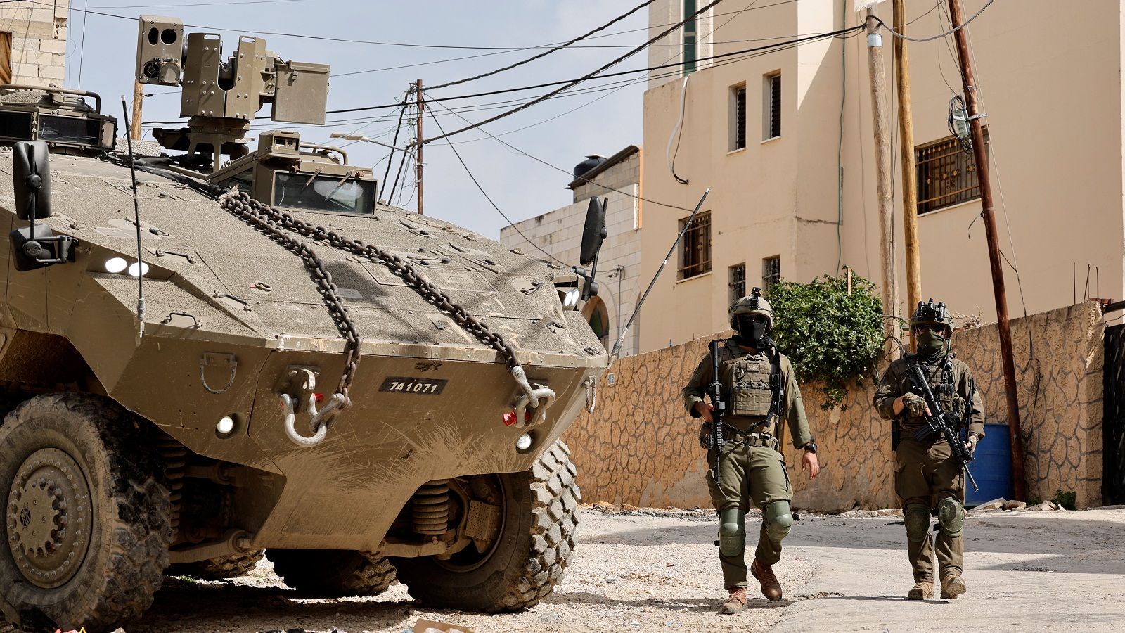 Δυτική Οχθη: Ο ισραηλινός στρατός επεκτείνει την επίθεσή του στην Τζενίν – Τρεις Παλαιστίνιοι νεκροί-2