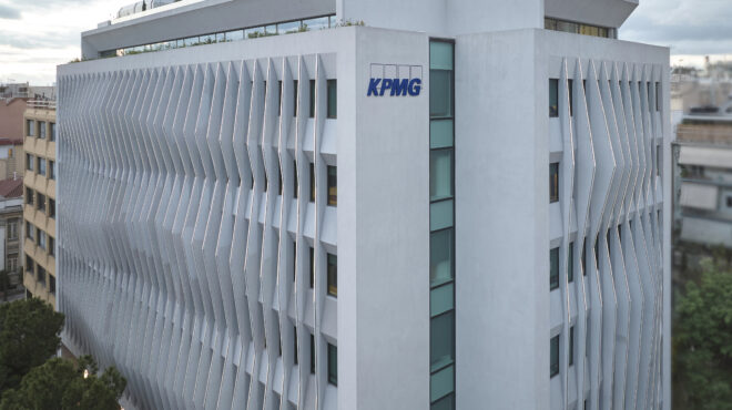 δωρεά-θερμοκοιτίδας-από-την-kpmg-στη-μονά-563512525