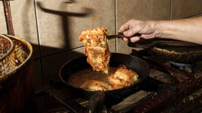 μπακαλιάρος-παστός-στο-τηγάνι-9-τραγαν-563528878