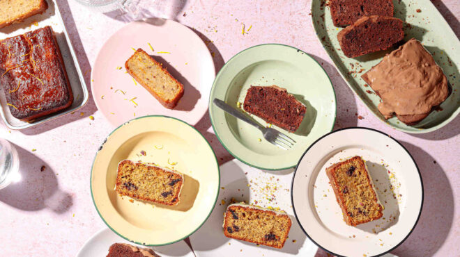 τα-κέικ-της-νηστείας-12-συνταγές-πλούσι-563532601